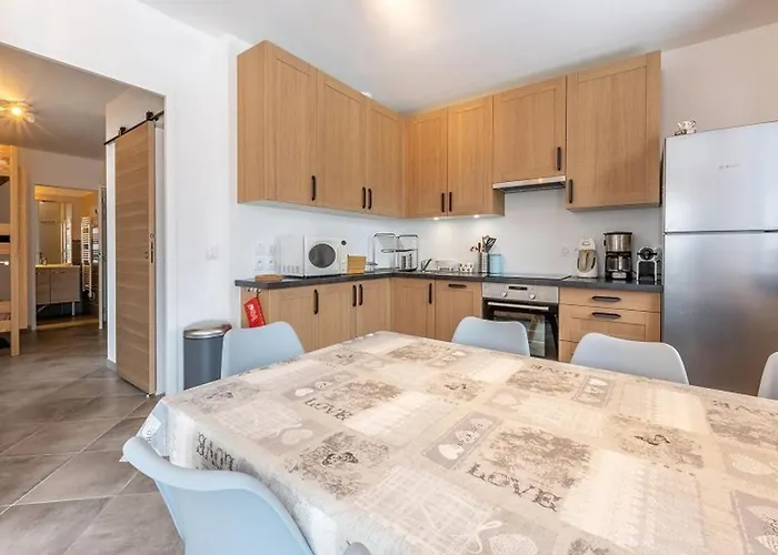 Apartment Au Coeur De Avec Cuisine Equipee Et Acces Rapide Aux Pistes - Fr-1-351-94 *
